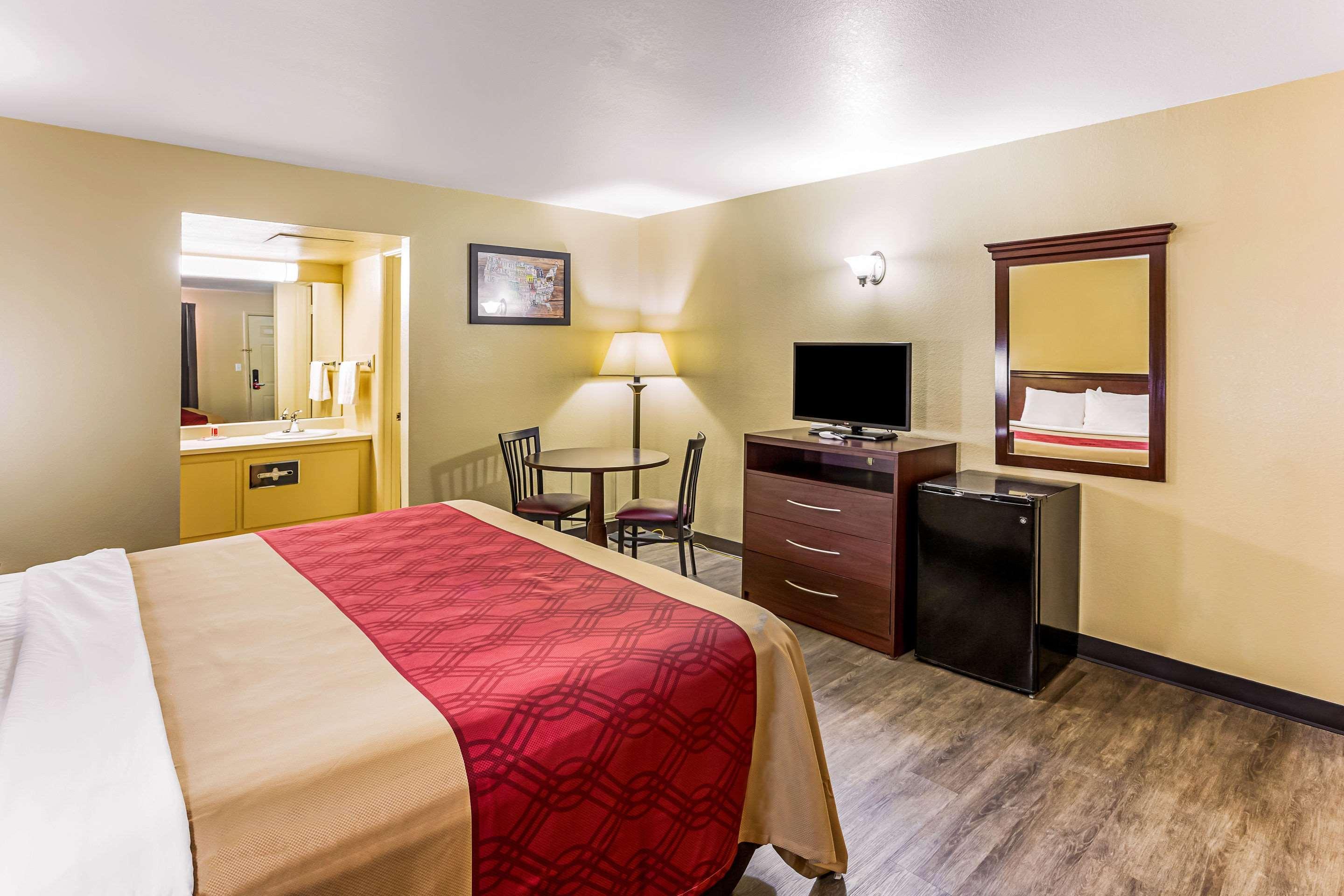 Econo Lodge Mcalester Exterior foto
